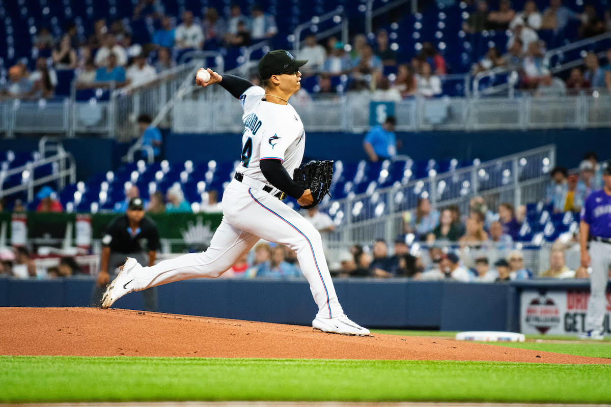 Luis Arraez, Jesús Luzardo lead Marlins to walk-off win in finale