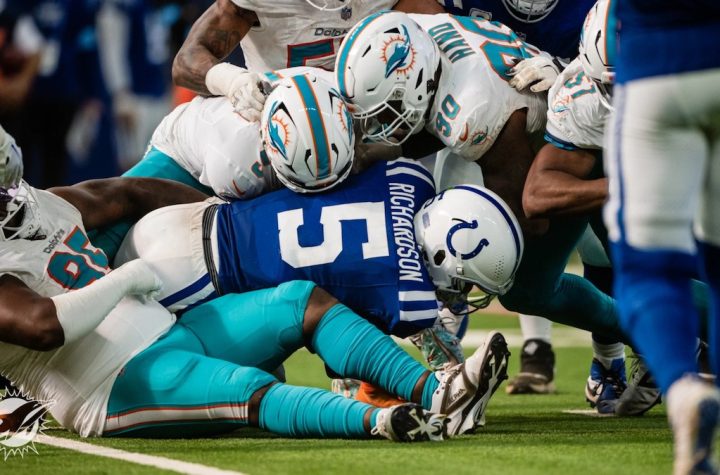 Huntley Injury Dolphins Loss Colts