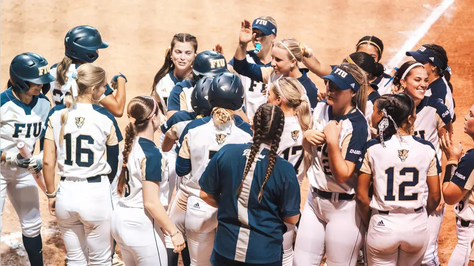 Panthers Sweep FIU Classic