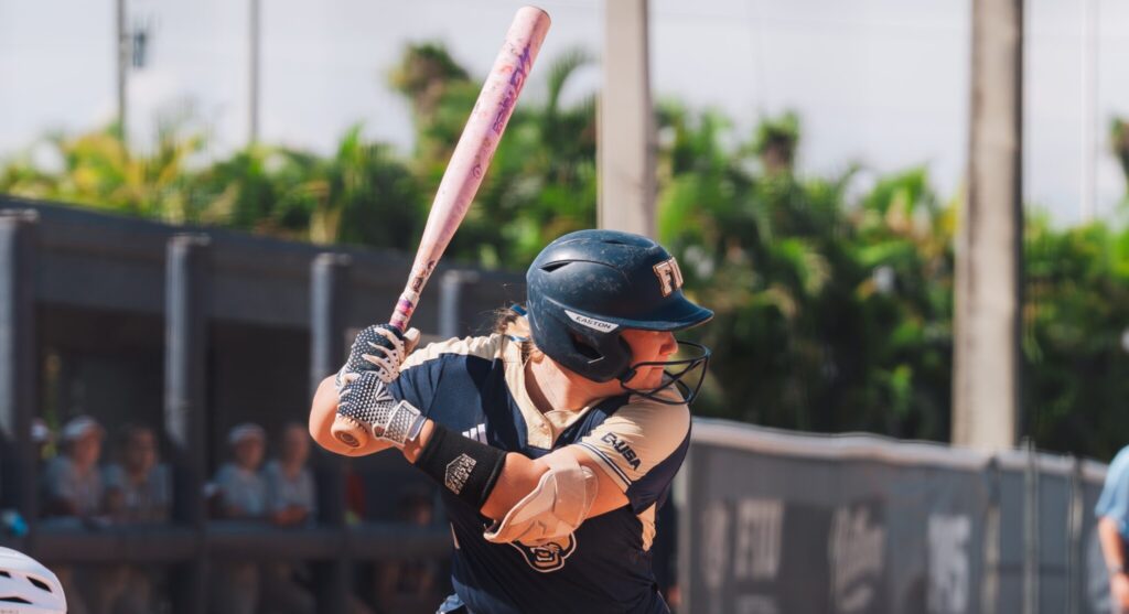 Panthers Swept Gamecocks Doubleheader