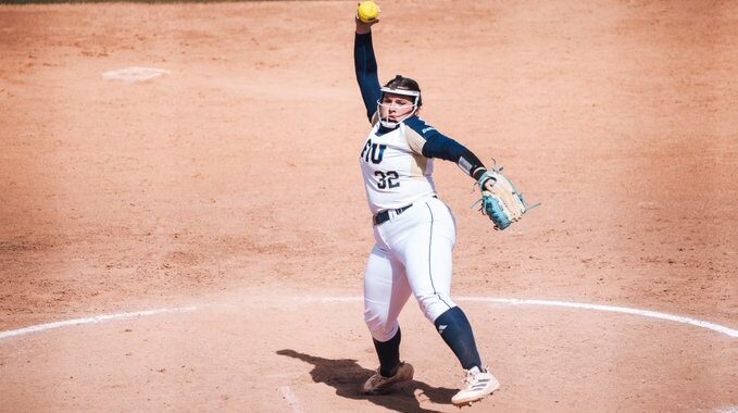 FIU Softball Series Delaware