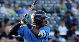 Carlos Sanchez Hammerheads Victory