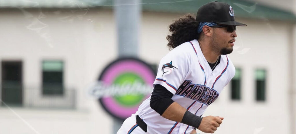 Hammerheads Runs Comeback Victory