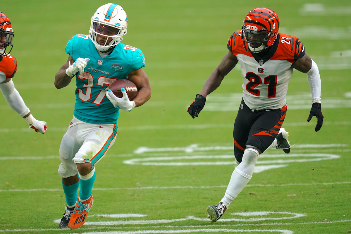 Miami Dolphins vs Cincinnati Bengals 12-6-2020_11